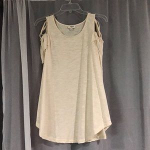 Umgee cold shoulder top/tunic